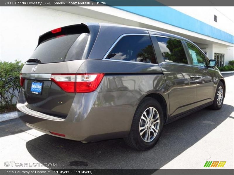 Smoky Topaz Metallic / Truffle 2011 Honda Odyssey EX-L