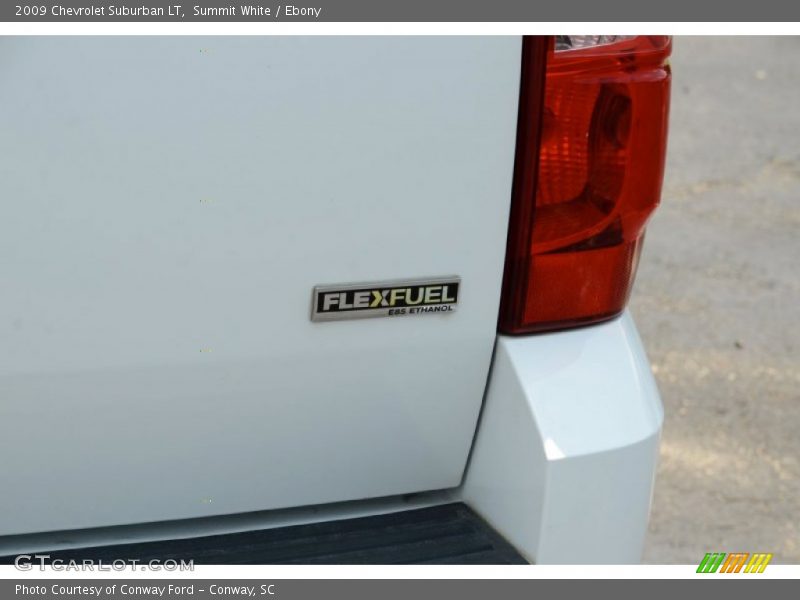 Summit White / Ebony 2009 Chevrolet Suburban LT