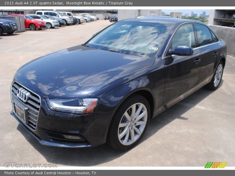 Front 3/4 View of 2013 A4 2.0T quattro Sedan