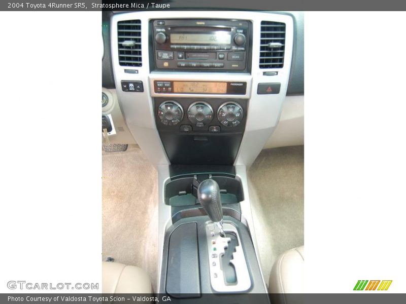 Stratosphere Mica / Taupe 2004 Toyota 4Runner SR5