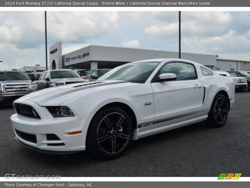 Front 3/4 View of 2014 Mustang GT/CS California Special Coupe