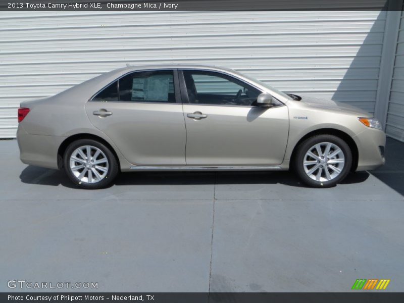 Champagne Mica / Ivory 2013 Toyota Camry Hybrid XLE