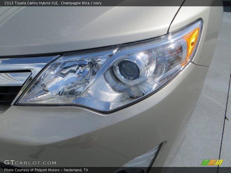 Champagne Mica / Ivory 2013 Toyota Camry Hybrid XLE