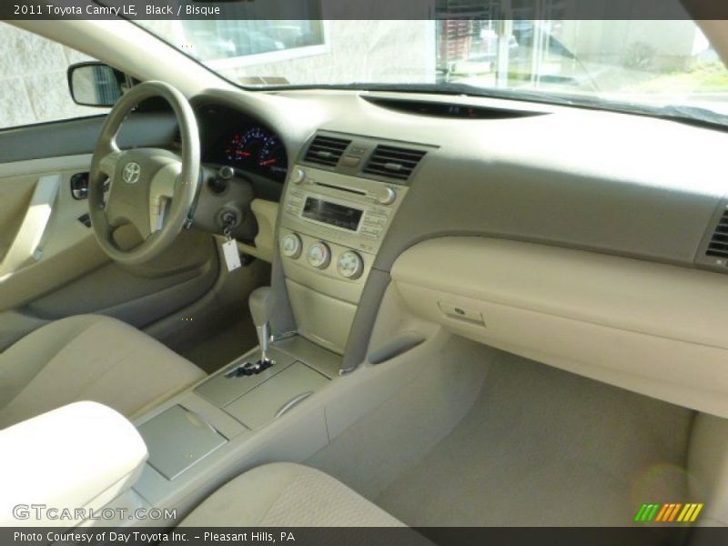 Black / Bisque 2011 Toyota Camry LE