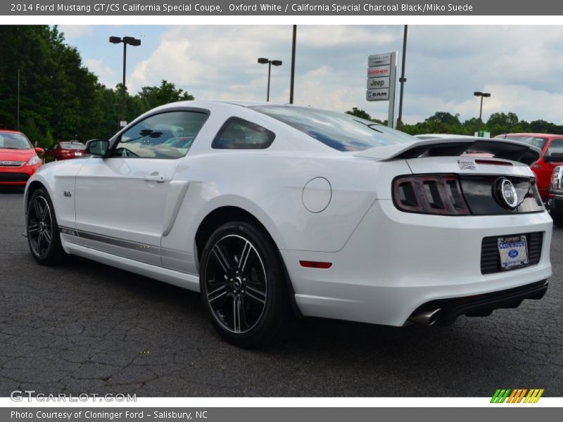 Oxford White / California Special Charcoal Black/Miko Suede 2014 Ford Mustang GT/CS California Special Coupe