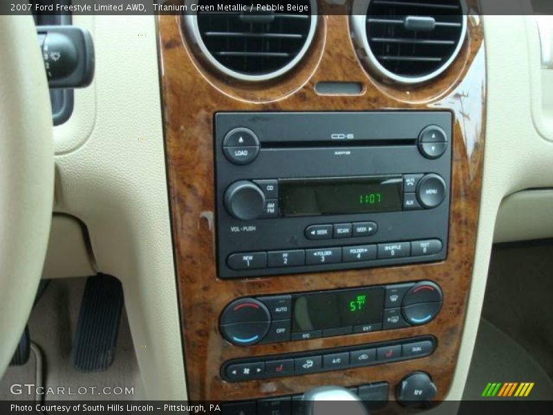 Titanium Green Metallic / Pebble Beige 2007 Ford Freestyle Limited AWD