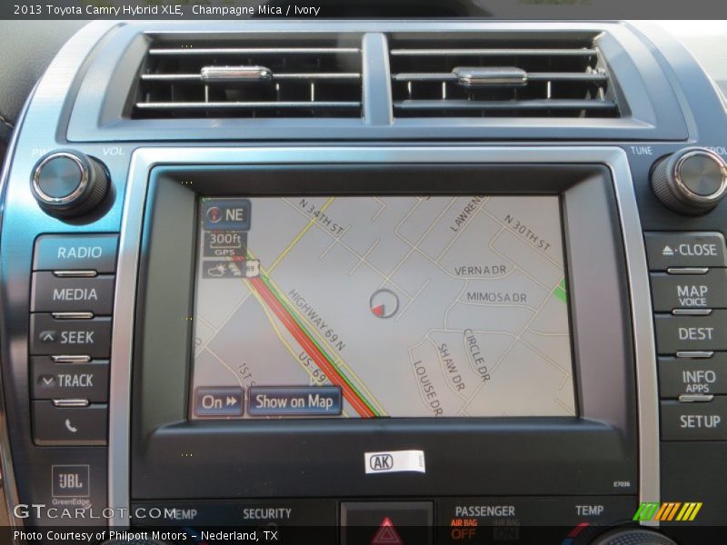 Champagne Mica / Ivory 2013 Toyota Camry Hybrid XLE