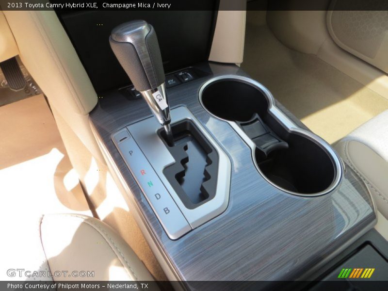 Champagne Mica / Ivory 2013 Toyota Camry Hybrid XLE