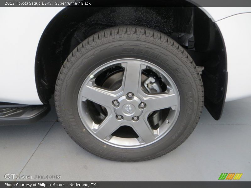 Super White / Black 2013 Toyota Sequoia SR5