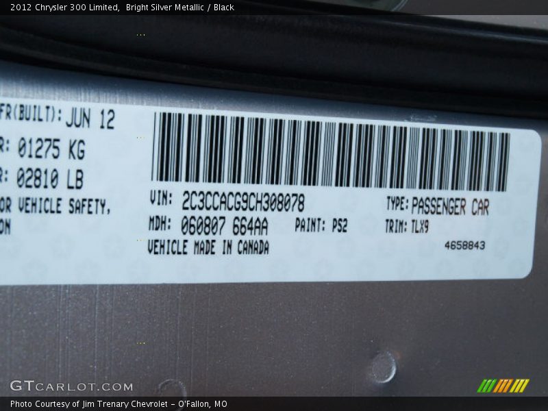 Bright Silver Metallic / Black 2012 Chrysler 300 Limited