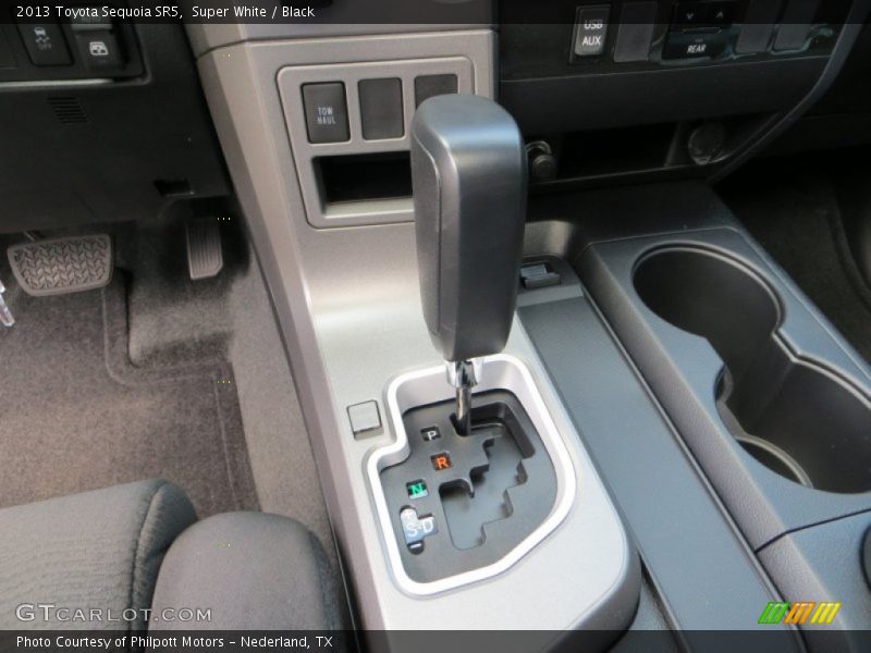 Super White / Black 2013 Toyota Sequoia SR5