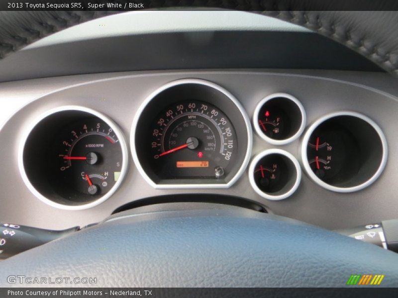 Super White / Black 2013 Toyota Sequoia SR5