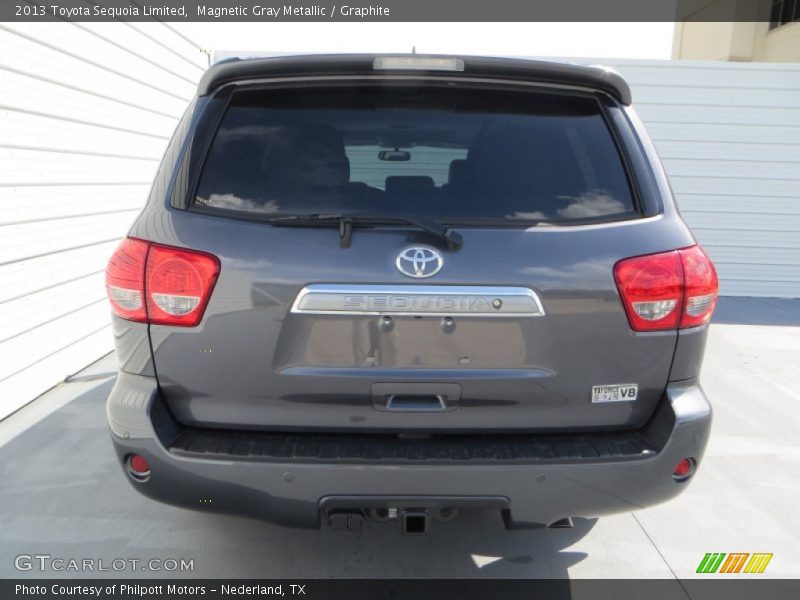Magnetic Gray Metallic / Graphite 2013 Toyota Sequoia Limited