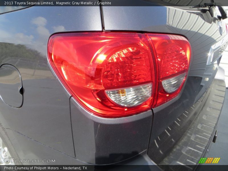 Magnetic Gray Metallic / Graphite 2013 Toyota Sequoia Limited