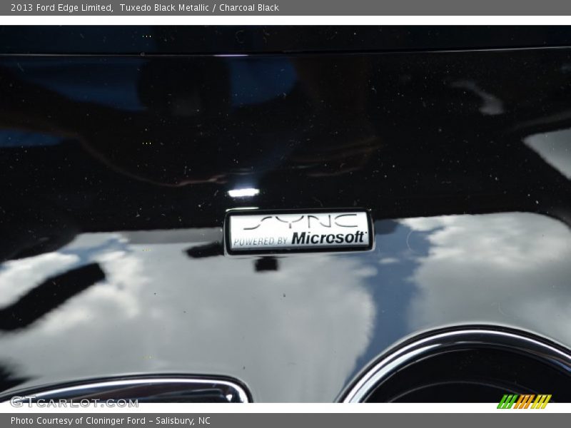Tuxedo Black Metallic / Charcoal Black 2013 Ford Edge Limited
