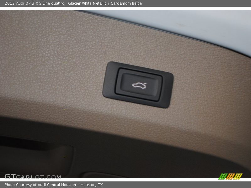 Glacier White Metallic / Cardamom Beige 2013 Audi Q7 3.0 S Line quattro