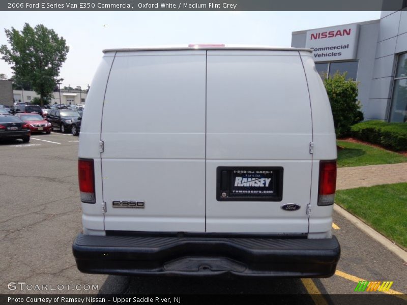 Oxford White / Medium Flint Grey 2006 Ford E Series Van E350 Commercial