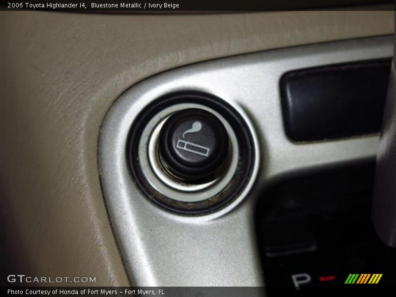 Bluestone Metallic / Ivory Beige 2006 Toyota Highlander I4