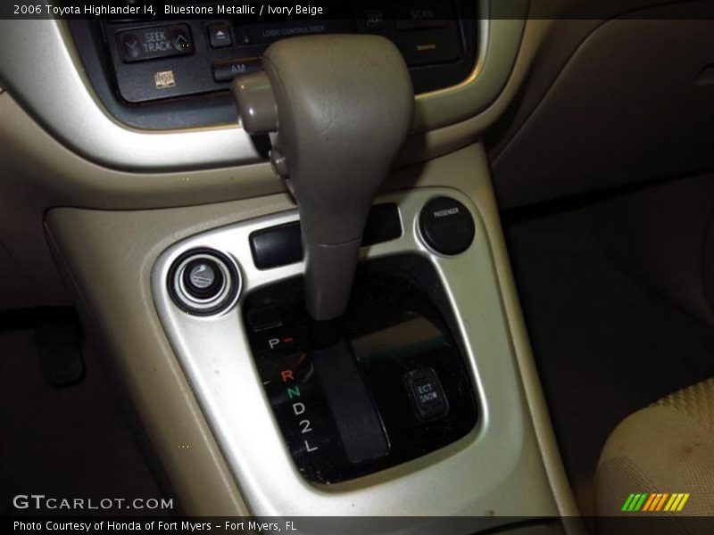 Bluestone Metallic / Ivory Beige 2006 Toyota Highlander I4