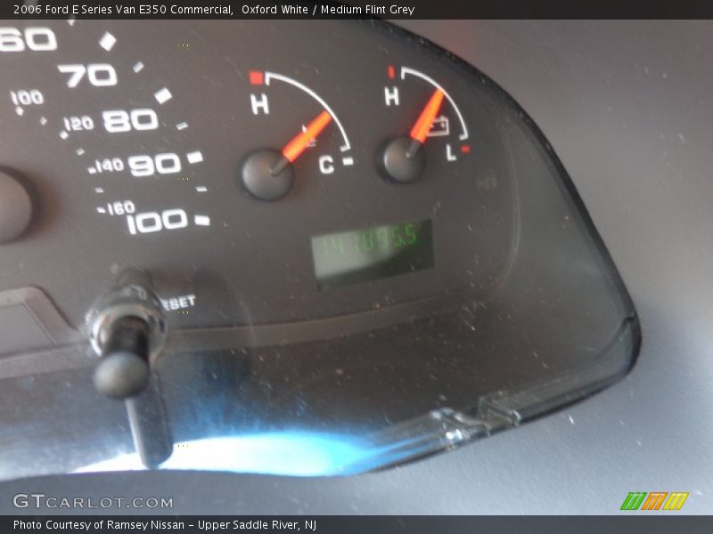 Oxford White / Medium Flint Grey 2006 Ford E Series Van E350 Commercial
