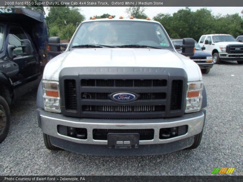 Oxford White / Medium Stone 2008 Ford F550 Super Duty XL Crew Cab 4x4 Stake Truck