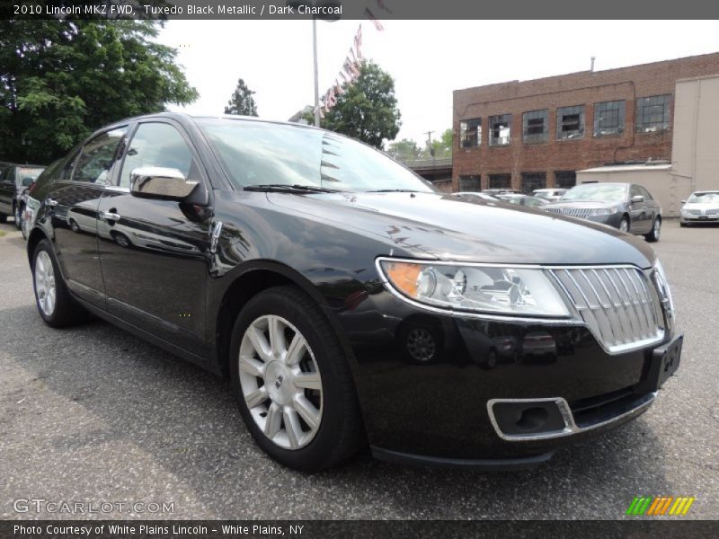 Tuxedo Black Metallic / Dark Charcoal 2010 Lincoln MKZ FWD
