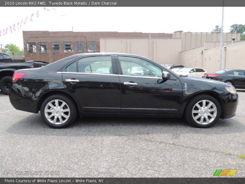 Tuxedo Black Metallic / Dark Charcoal 2010 Lincoln MKZ FWD