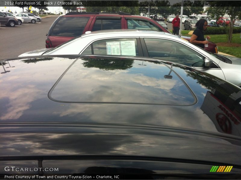 Black / Charcoal Black 2012 Ford Fusion SE