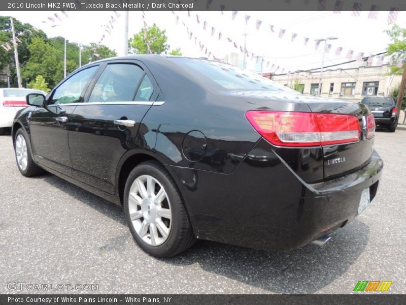 Tuxedo Black Metallic / Dark Charcoal 2010 Lincoln MKZ FWD