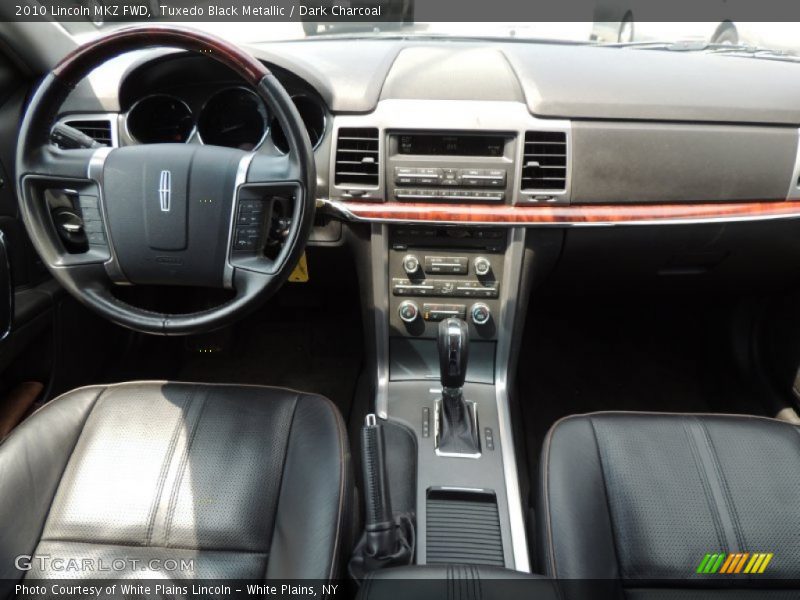 Tuxedo Black Metallic / Dark Charcoal 2010 Lincoln MKZ FWD