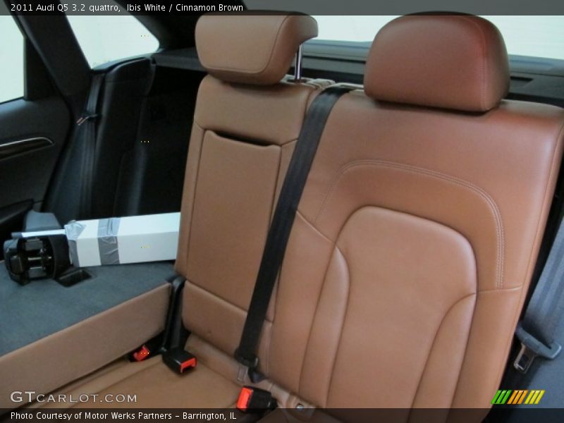Ibis White / Cinnamon Brown 2011 Audi Q5 3.2 quattro