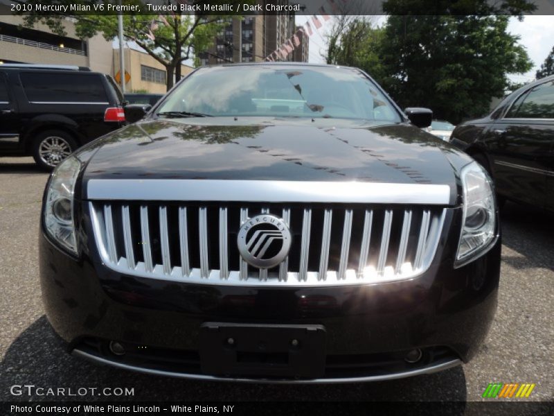 Tuxedo Black Metallic / Dark Charcoal 2010 Mercury Milan V6 Premier