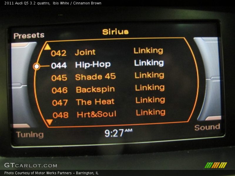 Ibis White / Cinnamon Brown 2011 Audi Q5 3.2 quattro