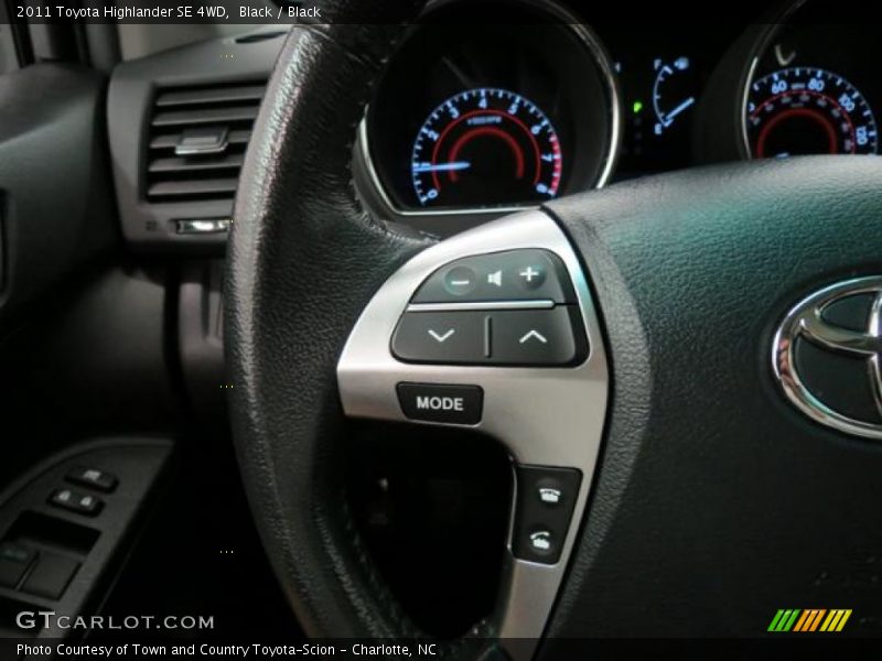 Controls of 2011 Highlander SE 4WD