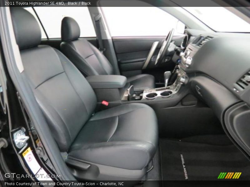 Front Seat of 2011 Highlander SE 4WD