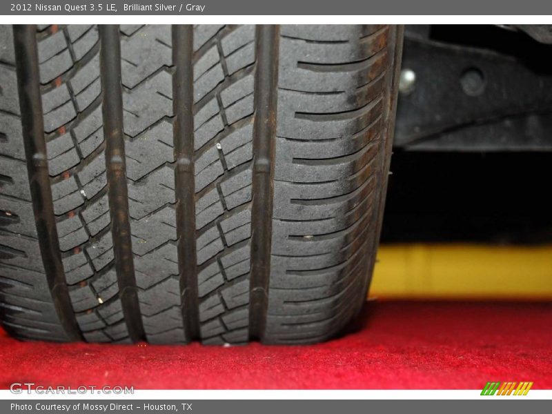 Brilliant Silver / Gray 2012 Nissan Quest 3.5 LE