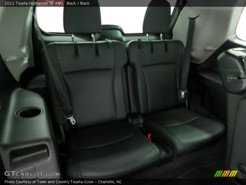 Black / Black 2011 Toyota Highlander SE 4WD