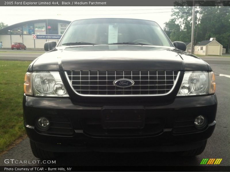 Black / Medium Parchment 2005 Ford Explorer Limited 4x4