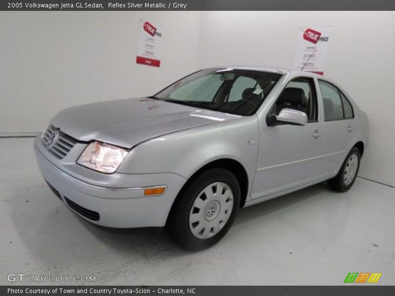 Reflex Silver Metallic / Grey 2005 Volkswagen Jetta GL Sedan