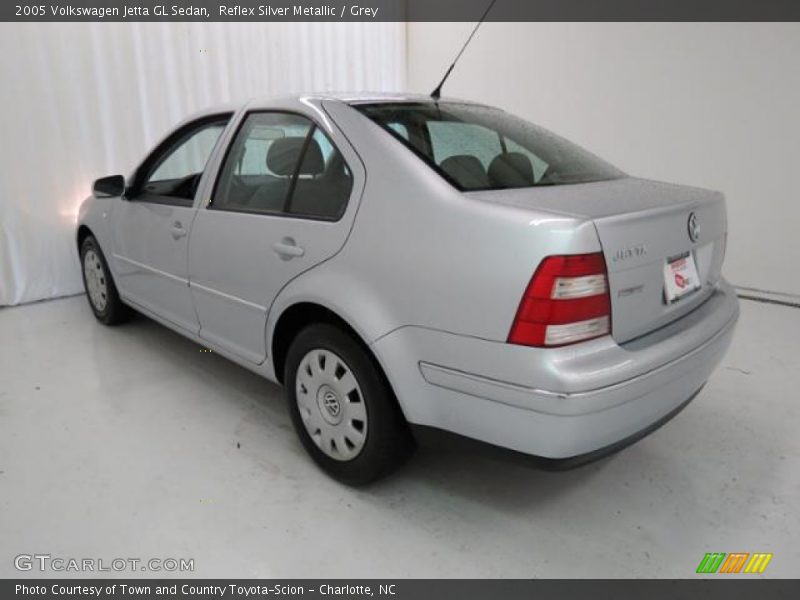 Reflex Silver Metallic / Grey 2005 Volkswagen Jetta GL Sedan