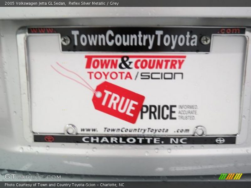 Reflex Silver Metallic / Grey 2005 Volkswagen Jetta GL Sedan