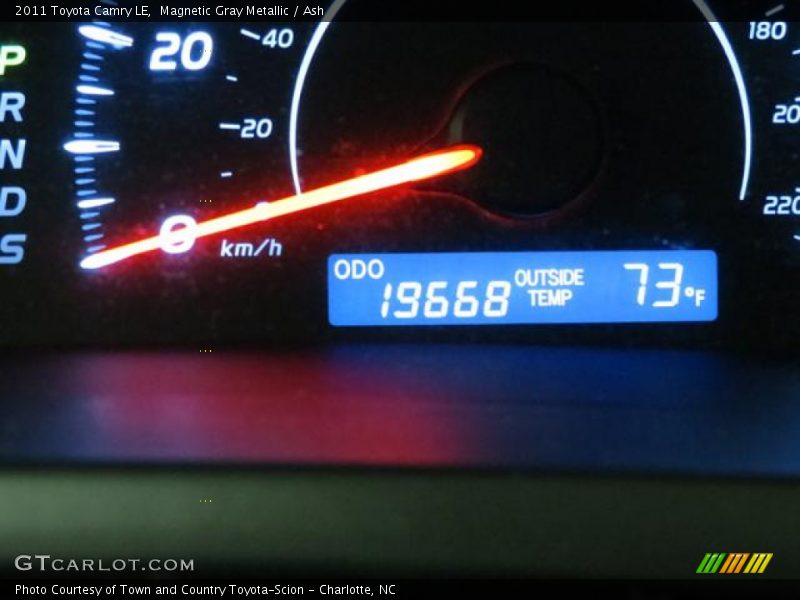 Magnetic Gray Metallic / Ash 2011 Toyota Camry LE