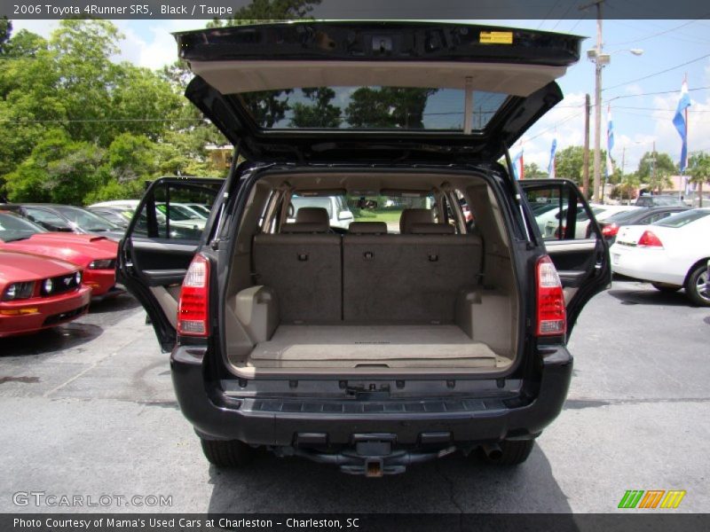 Black / Taupe 2006 Toyota 4Runner SR5