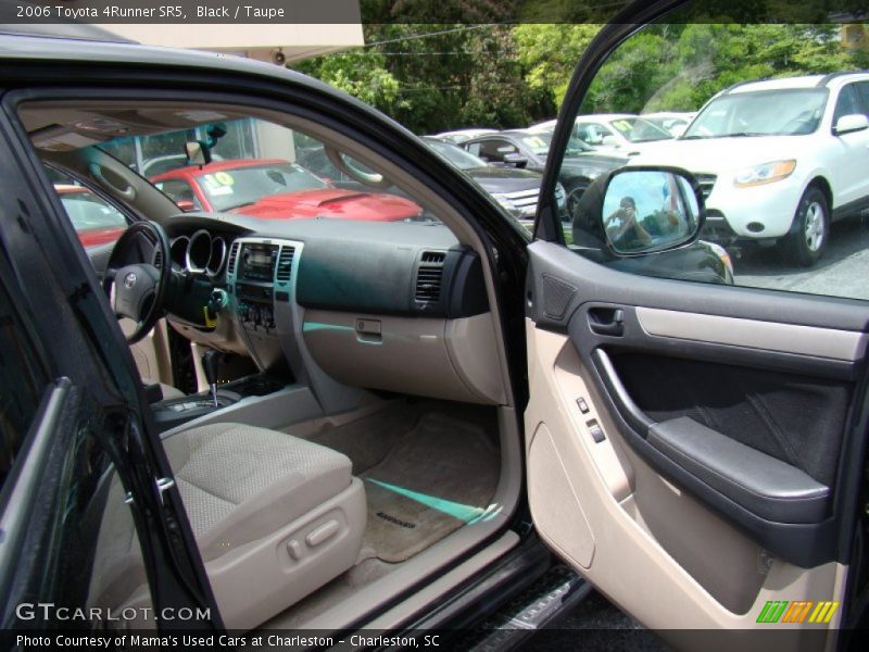 Black / Taupe 2006 Toyota 4Runner SR5