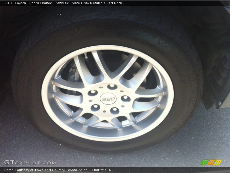 Slate Gray Metallic / Red Rock 2010 Toyota Tundra Limited CrewMax