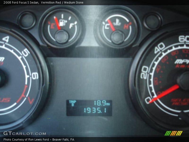 Vermillion Red / Medium Stone 2008 Ford Focus S Sedan