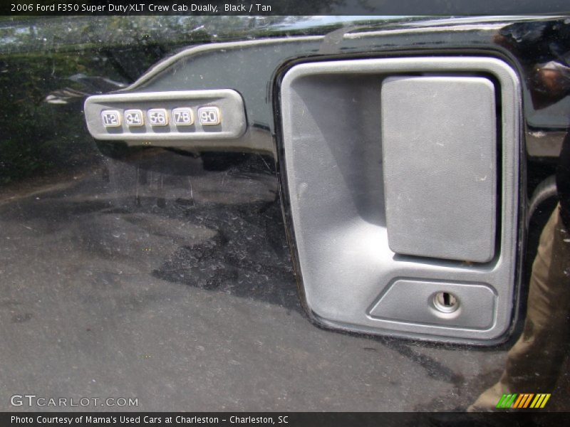 Black / Tan 2006 Ford F350 Super Duty XLT Crew Cab Dually