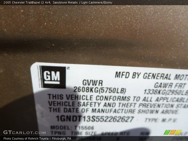 Sandstone Metallic / Light Cashmere/Ebony 2005 Chevrolet TrailBlazer LS 4x4