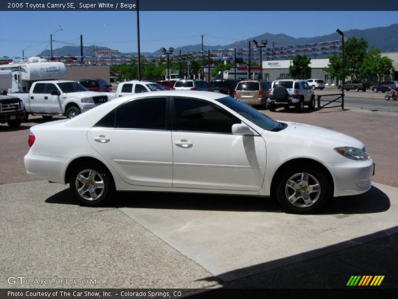  2006 Camry SE Super White