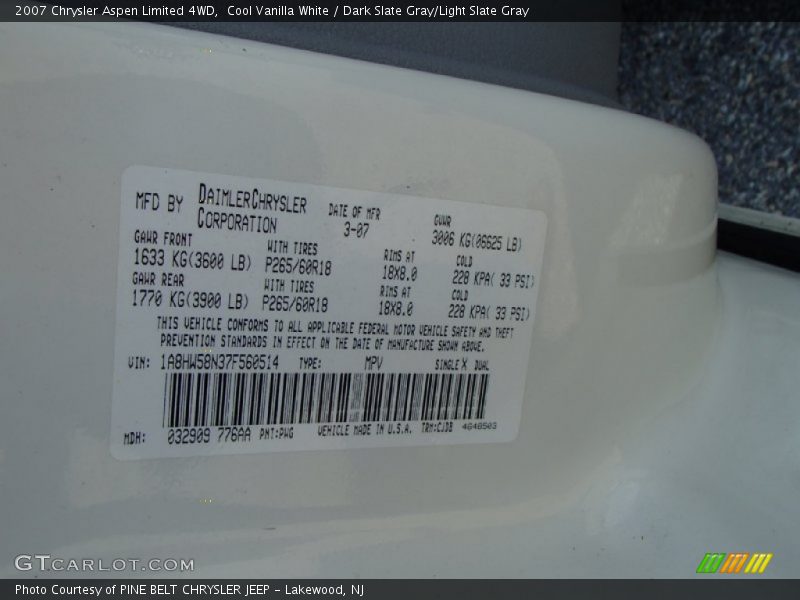 Cool Vanilla White / Dark Slate Gray/Light Slate Gray 2007 Chrysler Aspen Limited 4WD